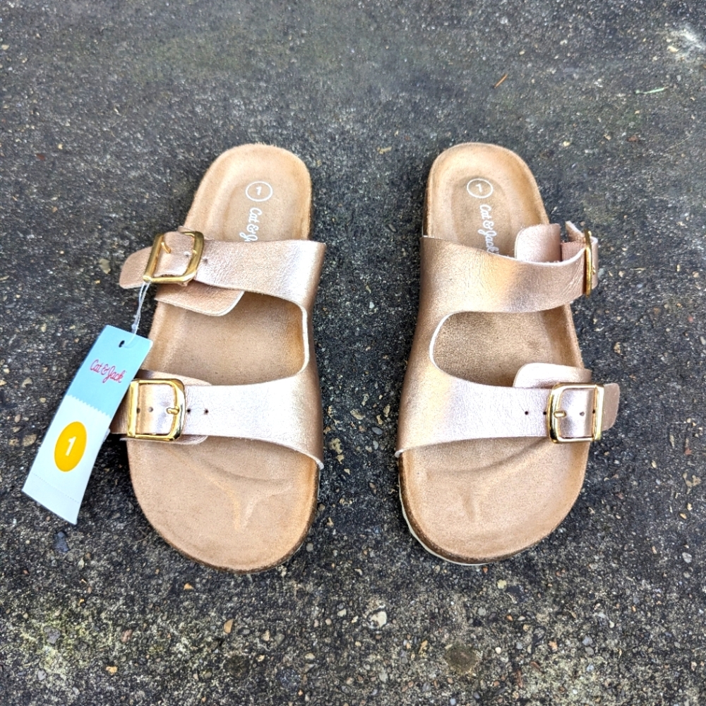 Cat & Jack girl sandals size 1 color like cream